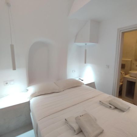 Fira Blue Dome Rooms Fira (Santorini) Exterior photo
