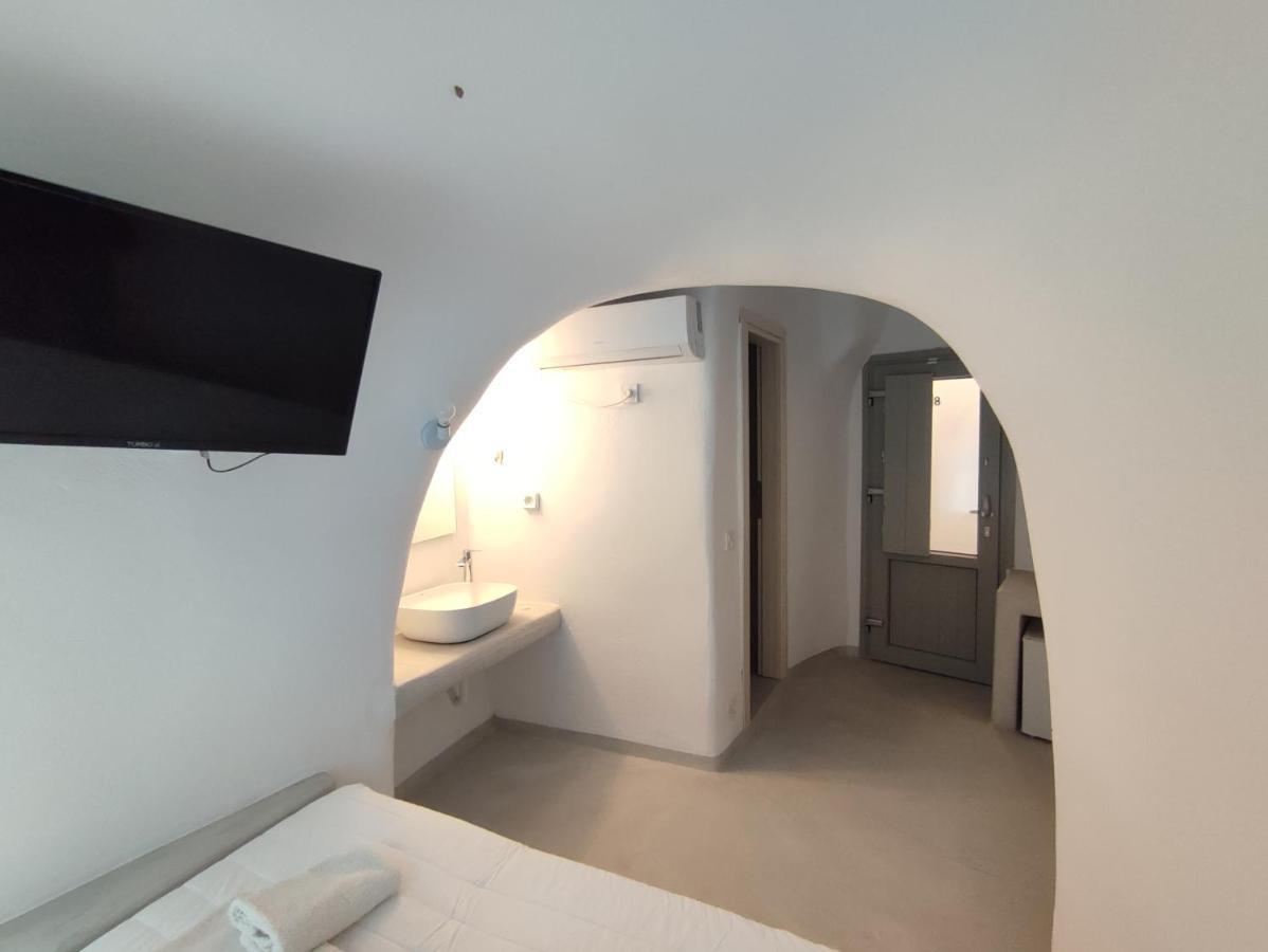 Fira Blue Dome Rooms Fira (Santorini) Exterior photo